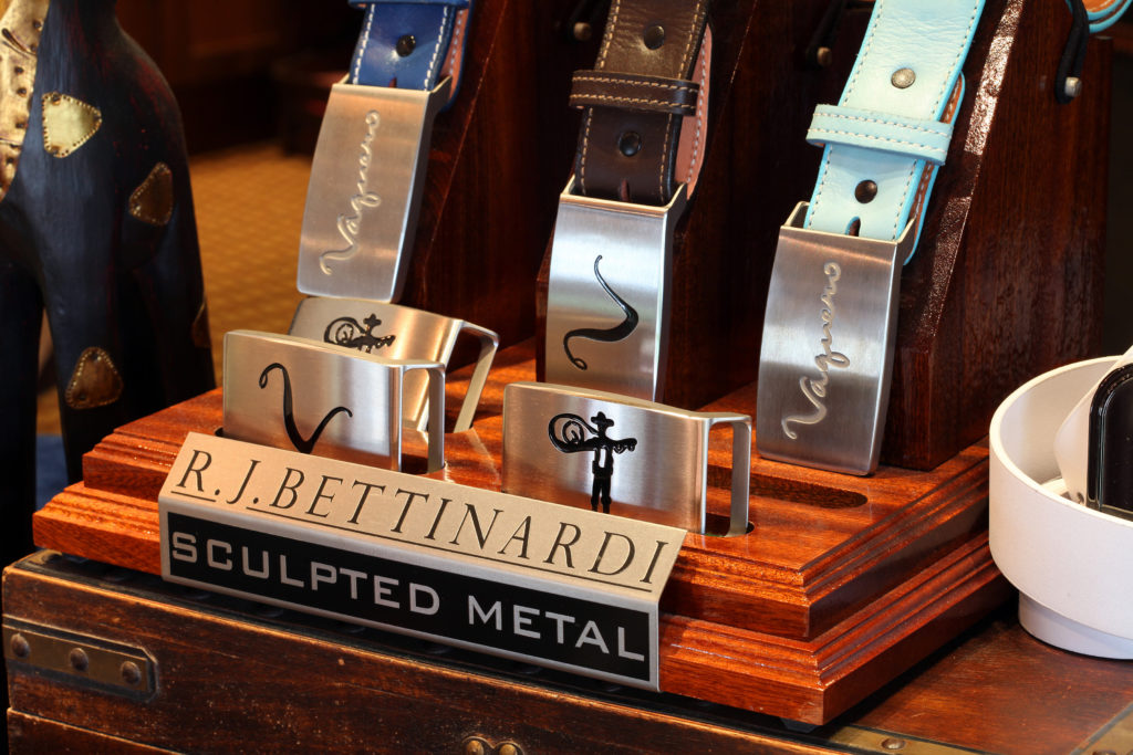 Vaquero Club Retail and Shopping - Belt Buckles